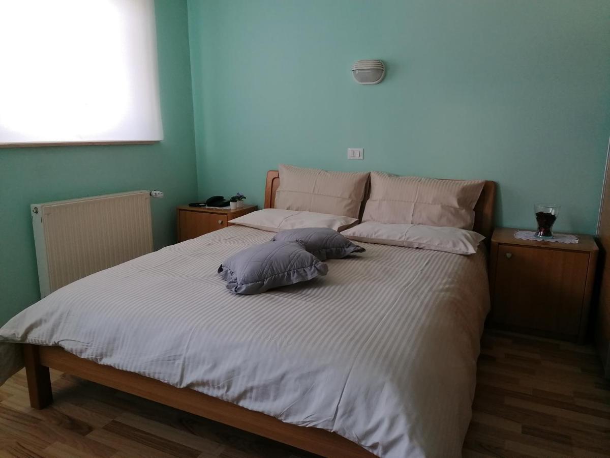Apartment Modrina Kobarid Bagian luar foto