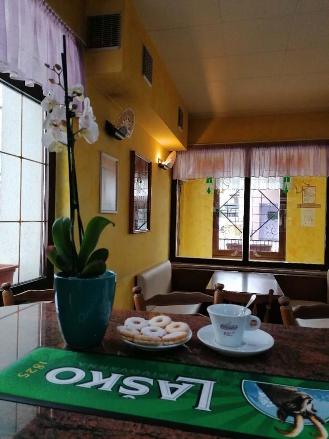 Apartment Modrina Kobarid Bagian luar foto